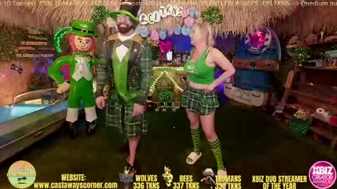 Snapshot of bigbananamilfshake chatting on March 17, 4:28 am Mya and Angelo online show from March 17, 4:28 am