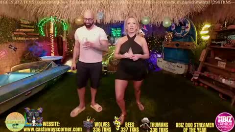 Snapshot of bigbananamilfshake chatting on April 12, 4:28 am Mya and Angelo online show from April 12, 4:28 am