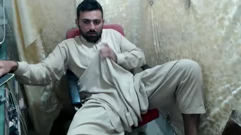 Snapshot of bigbbc999 chatting on December 2, 4:40 am arab bbc online show from December 2, 4:40 am