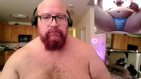 BigBear4Cuddles online show from April 23, 11:18 pm