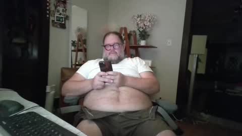 Snapshot of bigbearlittlebear2 chatting on September 13, 7:30 am Bear Woods online show from September 13, 7:30 am