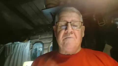 bigbeerdrinker online show from December 2, 11:56 pm