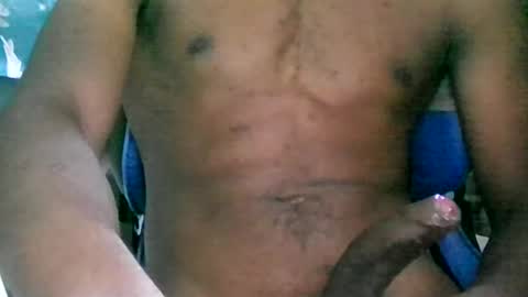 Snapshot of bigblunt507 chatting on October 28, 7:05 pm bigblunt507 online show from October 28, 7:05 pm