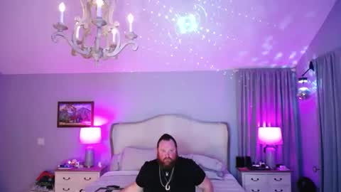 Snapshot of bigboi1o11 chatting on September 10, 6:24 am Bigboi1o11 online show from September 10, 6:24 am