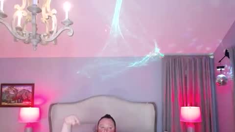 Snapshot of bigboi1o11 chatting on September 25, 7:34 am Bigboi1o11 online show from September 25, 7:34 am