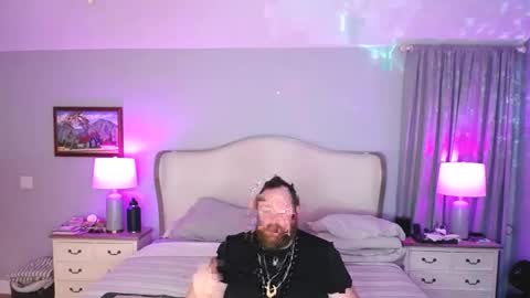 Snapshot of bigboi1o11 chatting on September 26, 8:29 am Bigboi1o11 online show from September 26, 8:29 am