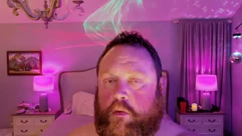 Snapshot of bigboi1o11 chatting on October 1, 6:52 am Bigboi1o11 online show from October 1, 6:52 am