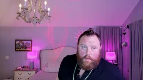 Snapshot of bigboi1o11 chatting on October 5, 6:01 am Bigboi1o11 online show from October 5, 6:01 am