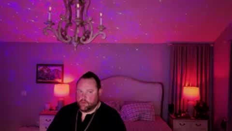 Snapshot of bigboi1o11 chatting on March 7, 8:33 am Bigboi1o11 online show from March 7, 8:33 am