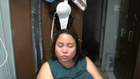 bigboobslyn online show from June 12, 8:19 pm