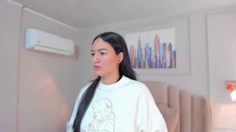   online show from October 11, 10:03 am