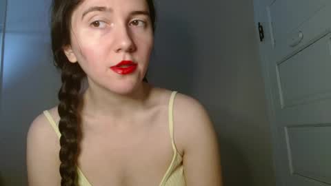 Isabella online show from February 15, 8:16 pm