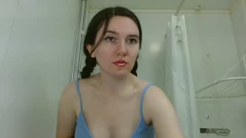 Isabella online show from June 15, 9:11 am