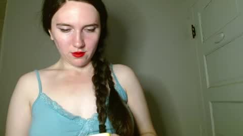 Snapshot of bigbootybunny chatting on July 1, 6:37 am Isabella online show from July 1, 6:37 am