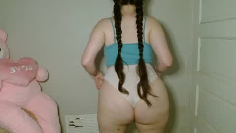 Snapshot of bigbootybunny chatting on July 9, 2:59 am Isabella online show from July 9, 2:59 am