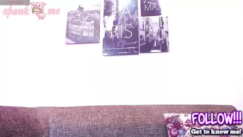 Snapshot of bigbootymommyy chatting on November 15, 12:41 am bigbootymommyy online show from November 15, 12:41 am