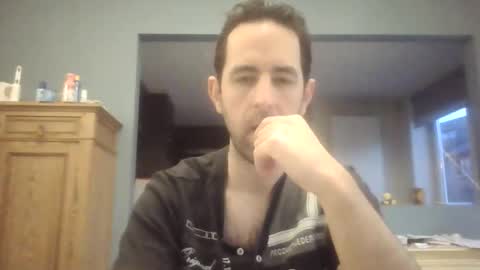 Snapshot of bigboy205cm chatting on December 19, 4:03 pm bigboy205cm online show from December 19, 4:03 pm