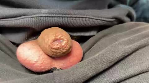 Snapshot of bigboyvibes01 chatting on October 17, 9:23 am SweetDominator01 online show from October 17, 9:23 am