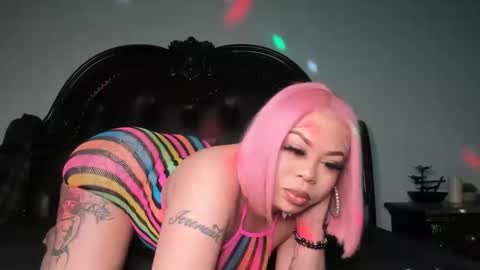 bigbuttsarena online show from March 8, 5:01 pm