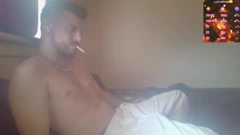 Jon - Im Straight online show from February 28, 5:48 pm