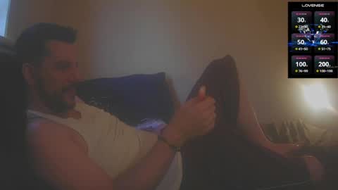Jon - Im Straight online show from July 6, 12:07 am