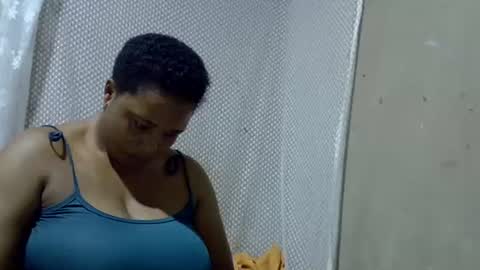 Snapshot of bigclit_wethairypus chatting on July 2, 4:13 pm bigclit_wethairypus online show from July 2, 4:13 pm