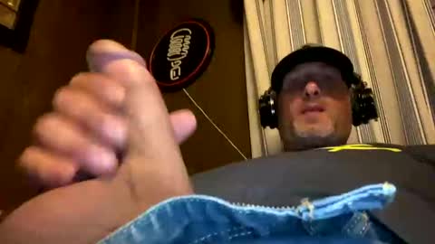 Snapshot of bigcock4yourwetcunt chatting on November 7, 10:04 am bigcock4yourwetcunt online show from November 7, 10:04 am