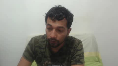 Snapshot of bigcock_hair chatting on December 16, 9:52 pm bigcock_hair online show from December 16, 9:52 pm