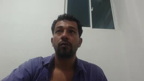 Snapshot of bigcock_hair chatting on December 28, 2:43 am bigcock_hair online show from December 28, 2:43 am