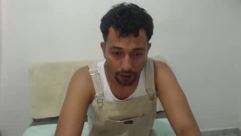 Snapshot of bigcock_hair chatting on January 14, 11:58 pm bigcock_hair online show from January 14, 11:58 pm