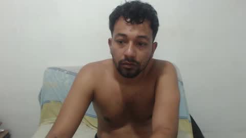 Snapshot of bigcock_hair chatting on February 12, 1:27 pm bigcock_hair online show from February 12, 1:27 pm