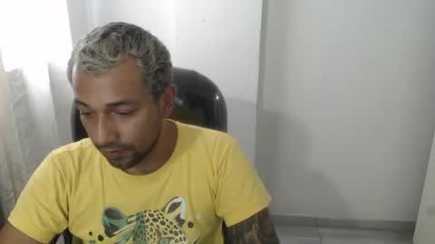 Snapshot of bigcock_hair chatting on October 13, 7:47 pm bigcock_hair online show from October 13, 7:47 pm