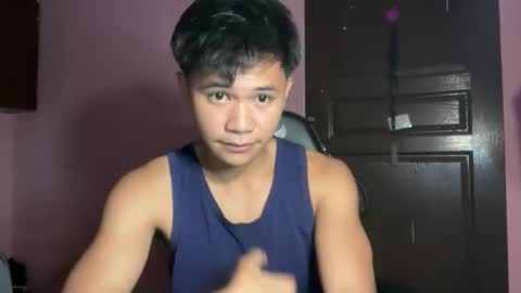 Snapshot of bigcock_nick chatting on December 1, 8:08 am bigcock_nick online show from December 1, 8:08 am