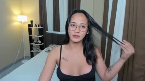 SUCK ME TILL I EXPLODE online show from February 8, 4:10 pm