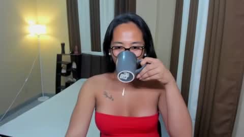 SUCK ME TILL I EXPLODE online show from March 17, 8:45 pm