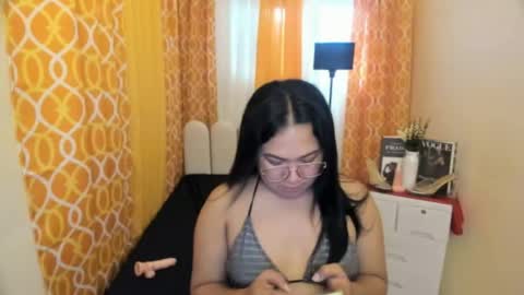 Snapshot of bigcocklexie chatting on May 7, 7:03 am BABY LEXIE online show from May 7, 7:03 am