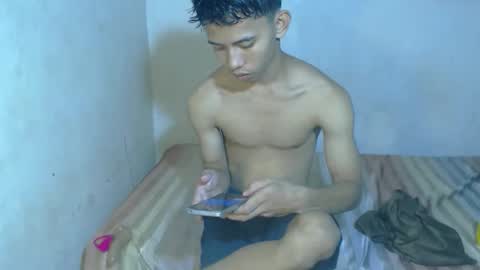 Snapshot of bigcockyummysex chatting on October 30, 3:08 am bigcockyummysex online show from October 30, 3:08 am