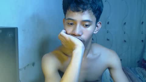 Snapshot of bigcockyummysex chatting on November 21, 4:00 am bigcockyummysex online show from November 21, 4:00 am