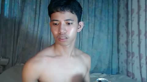 bigcockyummysexjosh online show from April 30, 11:53 pm
