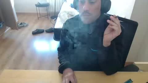 Snapshot of bigcok35spain chatting on December 8, 11:35 am bigcok35spain online show from December 8, 11:35 am