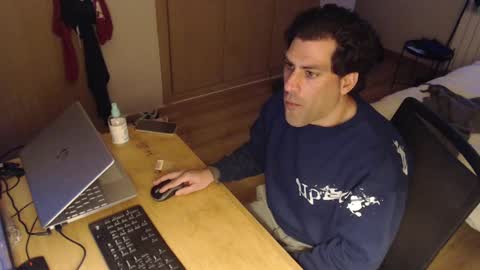 Snapshot of bigcok35spain chatting on February 10, 5:52 pm bigcok35spain online show from February 10, 5:52 pm