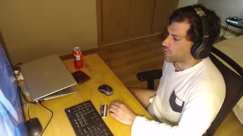 Snapshot of bigcok35spain chatting on February 22, 11:57 pm bigcok35spain online show from February 22, 11:57 pm