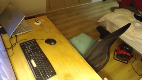 Snapshot of bigcok35spain chatting on February 5, 9:19 pm bigcok35spain online show from February 5, 9:19 pm