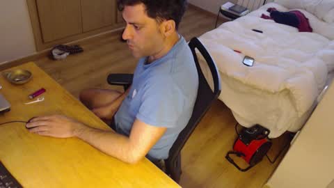 Snapshot of bigcok35spain chatting on February 17, 10:56 am bigcok35spain online show from February 17, 10:56 am