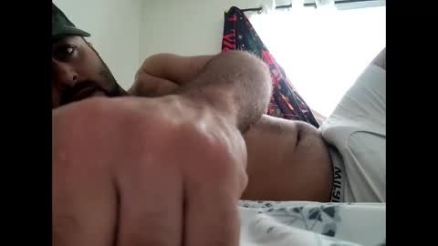 Snapshot of bigcumcanada chatting on February 27, 8:20 pm bg online show from February 27, 8:20 pm