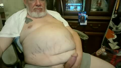 BigDaddyBear online show from June 19, 3:44 am