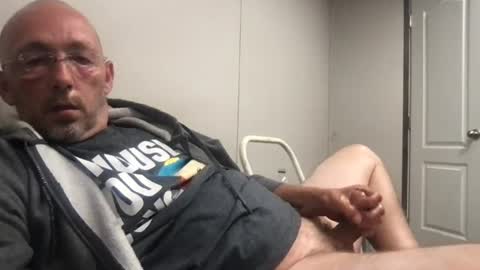 bigdaddydelight online show from July 3, 5:03 am