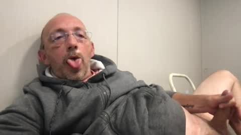 bigdaddydelight online show from July 23, 5:33 pm