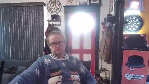 Snapshot of bigdbrillion chatting on February 17, 4:37 pm Darryl online show from February 17, 4:37 pm