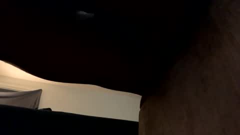 Snapshot of bigdchazz chatting on March 28, 2:00 am bigdchazz online show from March 28, 2:00 am